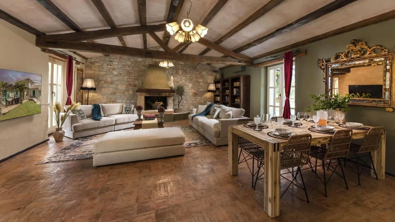 Le Chateau Visnjan Villa